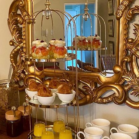 Vair'S Place Guest House In Sandton Paulshof - Apartment, Lux Suites & Spa Johannesburg Esterno foto